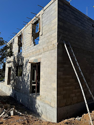 Photo n°15 de MAISONS VAROISES MODERNES à Ollioules (Constructeur de garages)