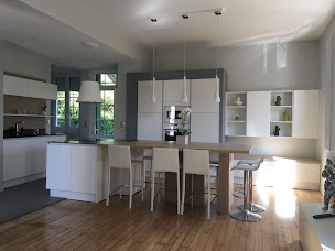 Photo n°6 de Hd Cuisines à Tarbes (Magasin de peinture)