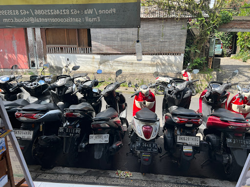 Santi Star's Scooter Rental
