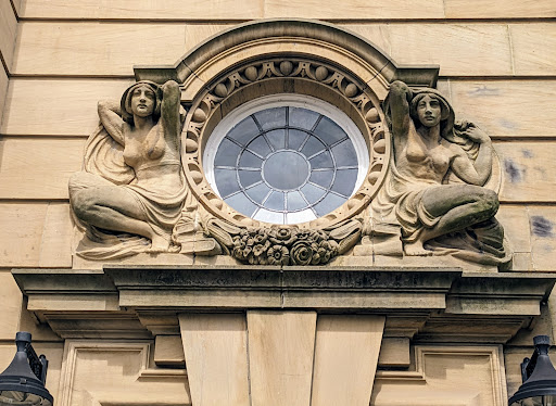 Harrogate Library - Visual