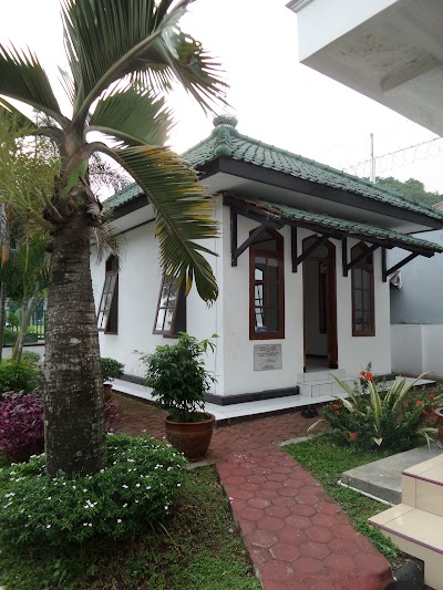 Photos of Kejaksaan Negeri Cilacap