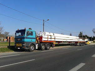 Photo n°16 de Transports Papion S.A.S. à Trentels (Service de levage)