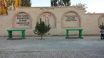 Photos of Yeşilg&ouml;lc&uuml;k Mezarlığı