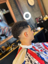 Photo n°5 de Yc barber ( youucoiff) à L'Horme (Salon de coiffure)