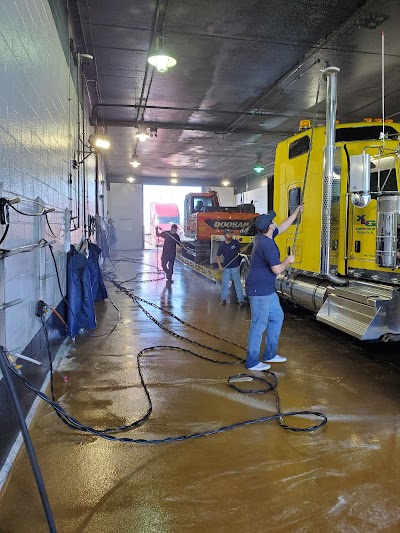 Blue Beacon Truck Wash of Corning, CA