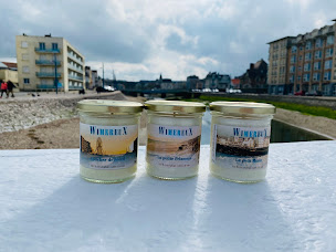 Photo n°4 de La Petite Fabrique - Création de Bougies Artisanales Naturelles à Questrecques (Magasin de bougies)