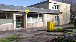 Photo n°1 de La Poste Espace Clients Pro à Saint-Renan (Poste)