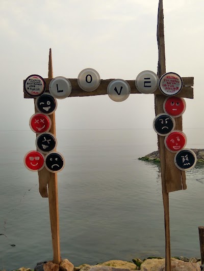 Photos of Pantai Labuhan Saka