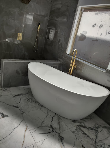 Romeños plumber - Visual