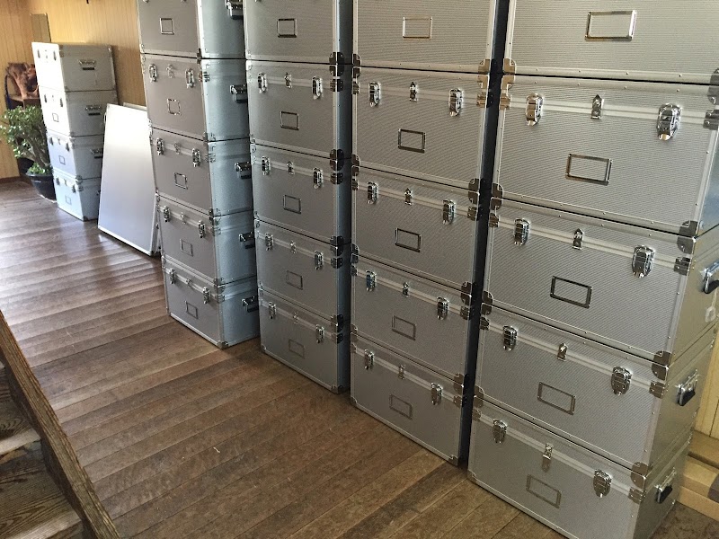 アルミケースのアラキ （荒木幹夫商店）