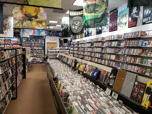 Slackers Cd's & Games - Thumbnail