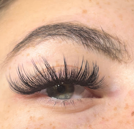 Amazing Lash Studio