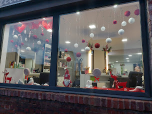 Photo n°15 de Mélanie coiffure à Bois-Guillaume (Salon de coiffure)