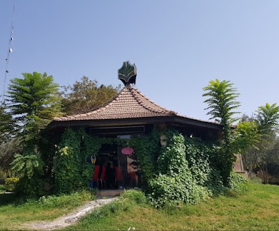 Photos of Shariati Technical and Vocational College