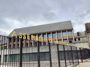 Photo n°30 de AccesSigne - Bureau d'étude accessibilité et signalétique à Troyes dans l'Aube à La Chapelle-Saint-Luc (Magasin d'enseignes)