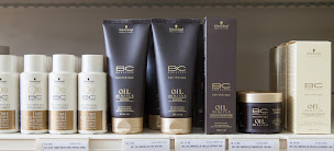 Photo n°10 de Color Beauté à Chasseneuil-du-Poitou (Magasin de perruques)