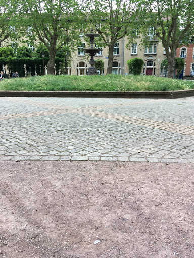 Square Holker - Visual