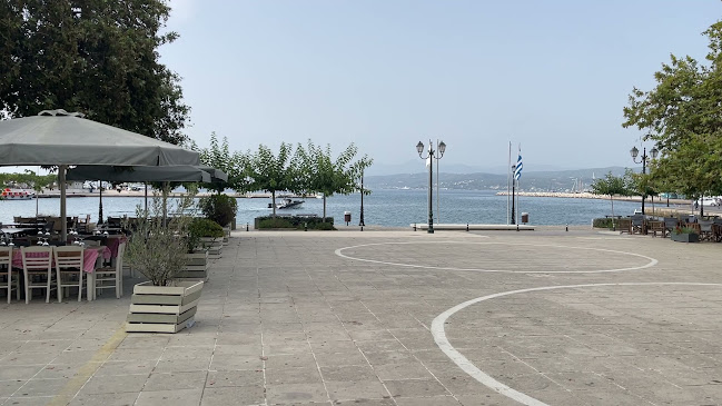 Αξιολογήσεις για το Μνημείο Τριών Ναυάρχων (Κεντρική Πλατεία Πύλου) στην Πύλος - Μουσείο
