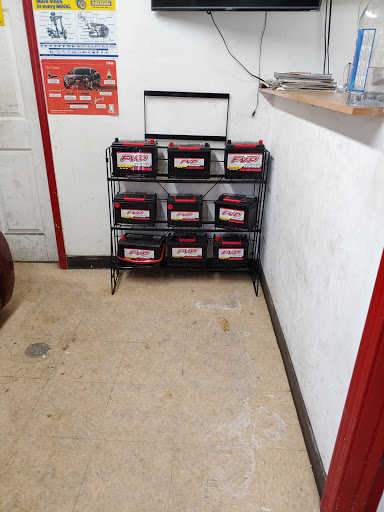 Juniors Auto Shop Gallery - United States