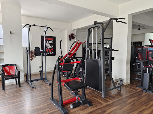 Body fit gym AC (Unisex)