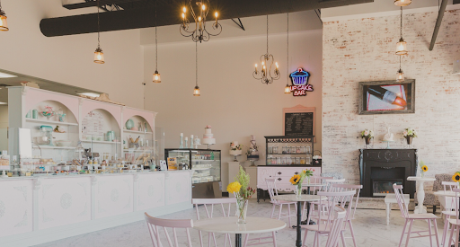 Celebrating Life Cake Boutique - United States