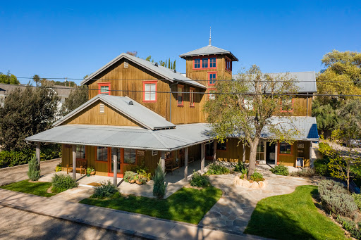 Grand Avenue Real Estate - Thumbnail