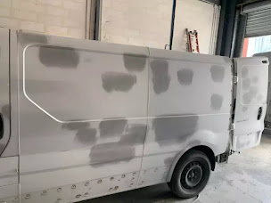 Photo n°6 de Carrosserie guignes à Guignes (Atelier de carrosserie automobile)