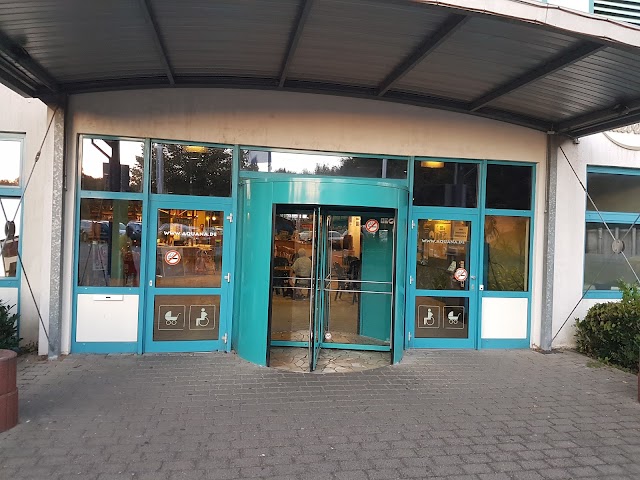 Aquana Schwimmbad