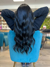 Photo n°6 de le Retro-Color à Le Faou (Salon de coiffure)