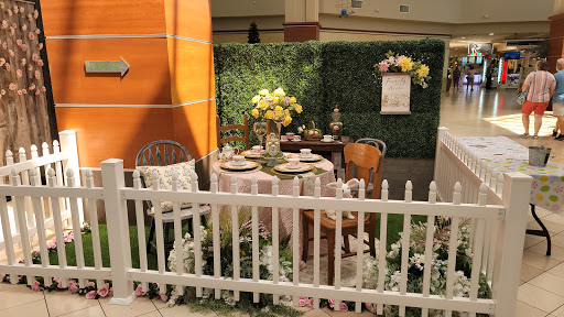 Paddock Mall - Visual