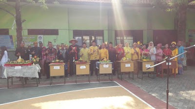 Photos of SMAN 1 Krian