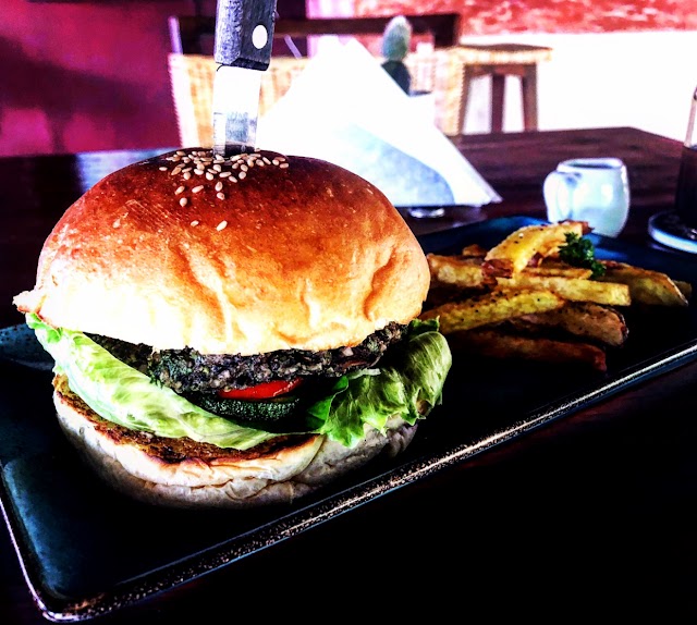 Blend Cafe Ubud