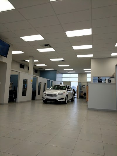 Photos of Ken Knapp Ford Sales