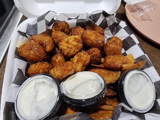 Half-Time's Sports Bar & Grill - Thumbnail