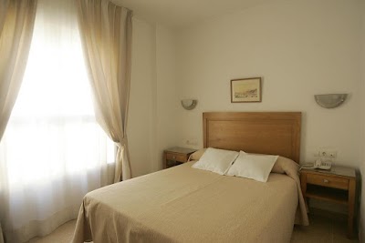 Photos of Goartin