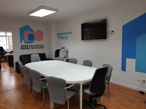 ADOLFOJORDÁN Administración de Fincas