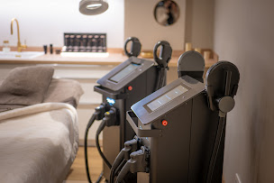 Photo n°20 de Mea Scientia - Centre en conseils et accompagnement minceur, soins du visage, anti-âge et lumière pulsée à Montaigu-Vendée (Service d'épilation à l'électrolyse)