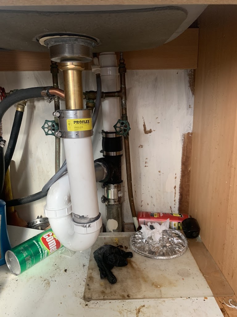 24/7 piping and Drain Services - Plumbing Services