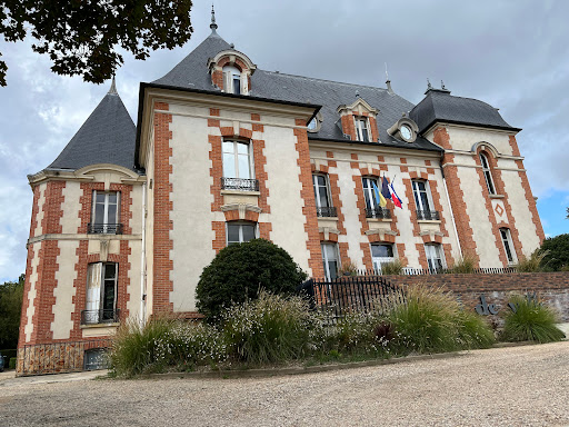 Photo de Mairie d'Auvers-Saint-Georges à Auvers-Saint-Georges (91580)