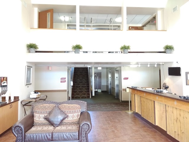 Red Feather Lodge