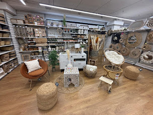 Photo n°22 de Maxi Bazar à Menton (Bazar)