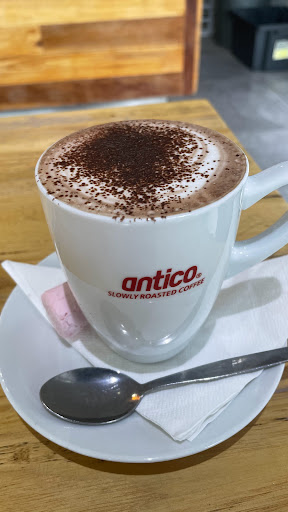 Willo&Co Cafe - Thumbnail