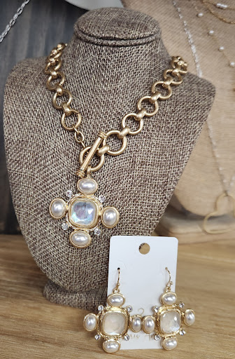 Doris Ann's Gallery - United States