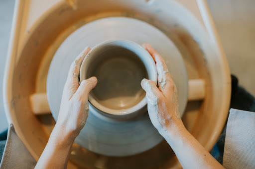 Photo de Le Pot du Ferret - Atelier de Céramique à Arès (33740)