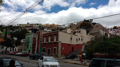 Photos of Al Son De Los Santos