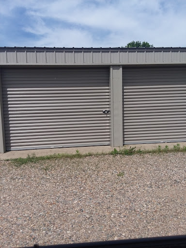 Pineview Storage L.L.C. - Visual
