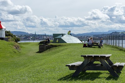 Photos of Tripps B&aring;tservice