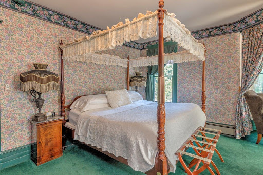 Old Consulate Inn - Visual