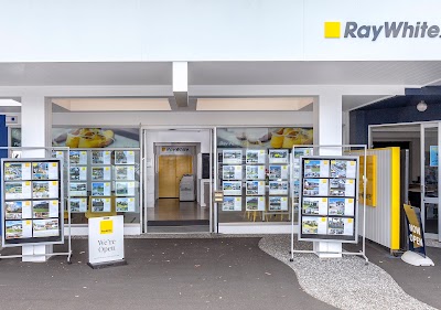 Photos of Ray White Whangamata