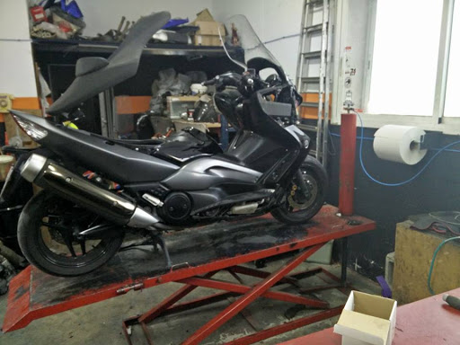 Moto Jove Molins - Thumbnail